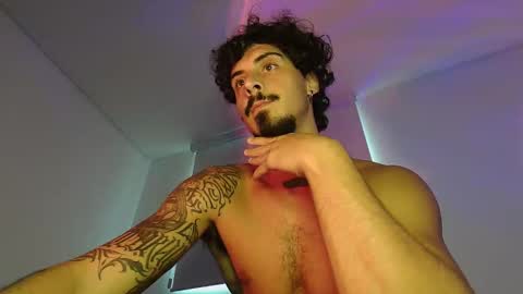 milkoffee online show from 6, 4, 2026