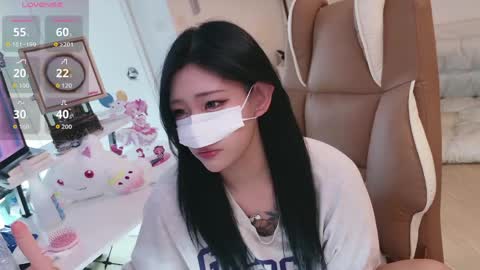 Snapshot of milksola chatting on 2, 5, 2026 milksola online show from 2, 5, 2026
