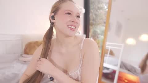 Snapshot of milky_0 chatting on 31, 5, 2026 milky_0 online show from 31, 5, 2026