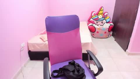 Snapshot of milky__boobs69 chatting on 14, 1, 2026 vale online show from 14, 1, 2026