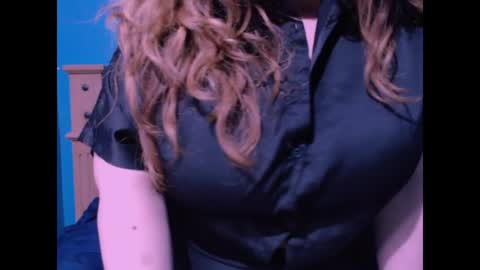 Snapshot of milky_marilynne chatting on 1, 7, 2026 Marilynne online show from 1, 7, 2026