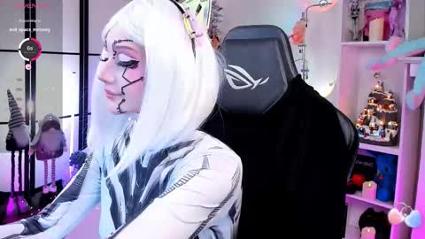 milky cute online show from 8, 1, 2026