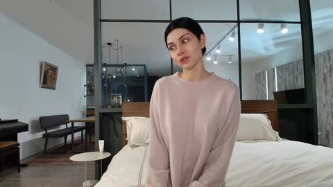 milla bella online show from 18, 3, 2026