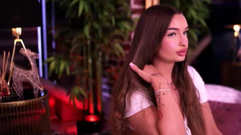 Milla online show from 20, 12, 2025