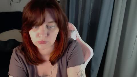 Snapshot of millapoolys chatting on 7, 5, 2026 Milla online show from 7, 5, 2026