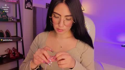 miller_vanessa_ online show from 13, 10, 2025