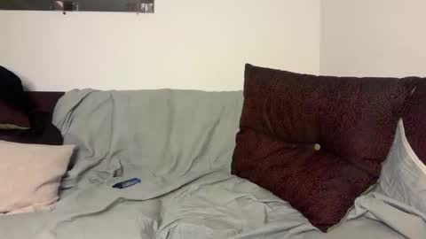 SlimnHungOH online show from 18, 12, 2025