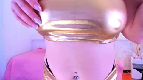 Snapshot of millie_brown21 chatting on 4, 2, 2026 Millie online show from 4, 2, 2026