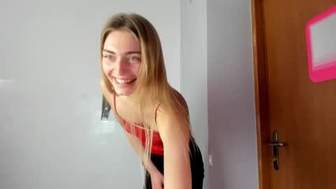 millie_lacroix online show from 14, 3, 2026