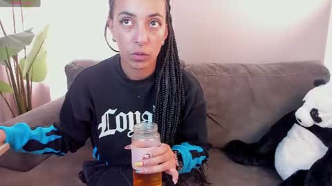 Snapshot of millie_volturi chatting on 13, 7, 2026 millie_volturi online show from 13, 7, 2026