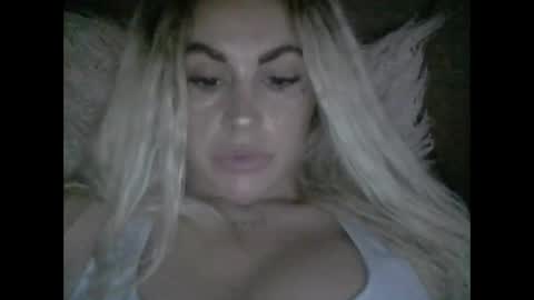 millisa13 online show from 19, 10, 2025