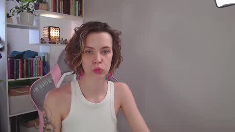 Milly online show from 16, 2, 2025