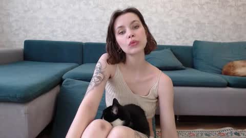 Milly online show from 4, 3, 2026