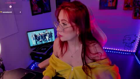 Monkey D Maddie online show from 25, 9, 2025