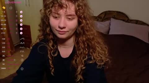Snapshot of milounee chatting on 22, 4, 2026 milounee online show from 22, 4, 2026