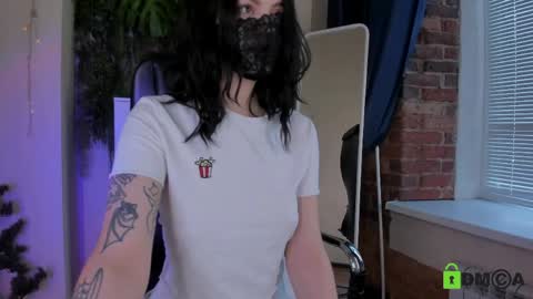 milro12 online show from 24, 3, 2026