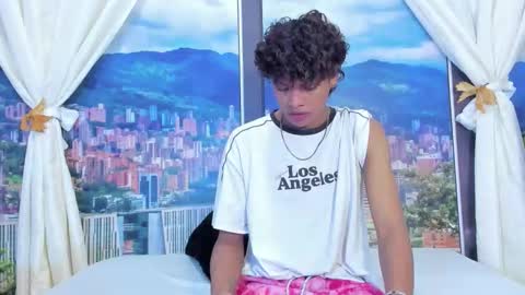 miltondelis online show from 11, 11, 2025