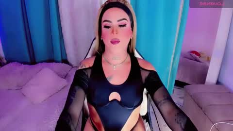 Snapshot of miludollts chatting on 9, 2, 2026 kendall online show from 9, 2, 2026