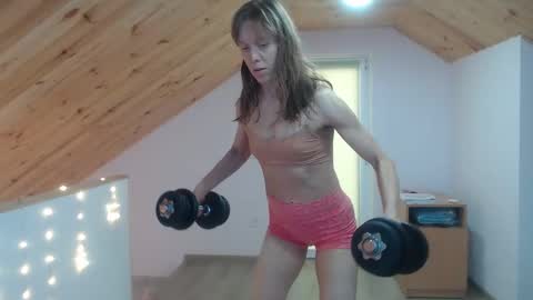 milusea online show from 30, 12, 2024