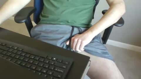 Snapshot of milwaukeebadger24 chatting on 15, 2, 2026 milwaukeebadger24 online show from 15, 2, 2026