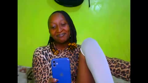   online show from 28, 12, 2024