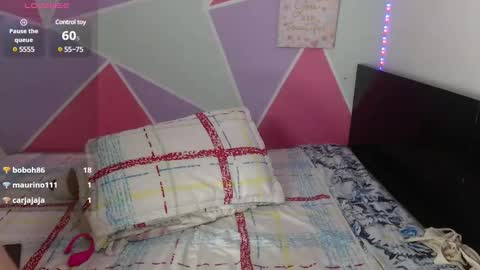 Snapshot of mily_miley chatting on 27, 12, 2024 Mily Miley online show from 27, 12, 2024