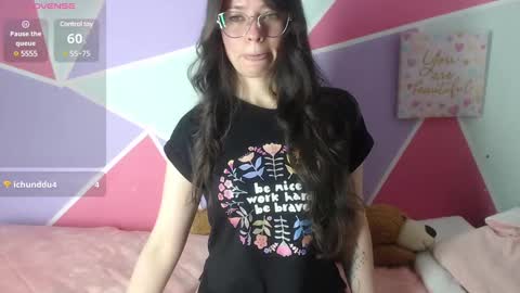 Snapshot of mily_miley chatting on 26, 2, 2025 Mily Miley online show from 26, 2, 2025