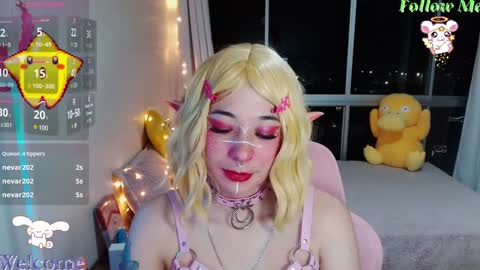 Snapshot of mily_milk_ chatting on 8, 12, 2024 mily_milk_ online show from 8, 12, 2024