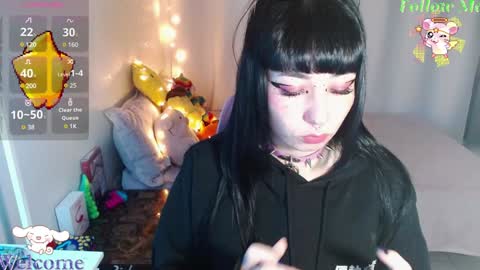 Snapshot of mily_milk_ chatting on 15, 1, 2025 mily_milk_ online show from 15, 1, 2025