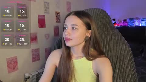Snapshot of milyamess chatting on 7, 7, 2026 Emily online show from 7, 7, 2026