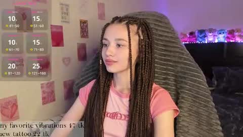 Snapshot of milyamess chatting on 21, 7, 2026 Emily online show from 21, 7, 2026