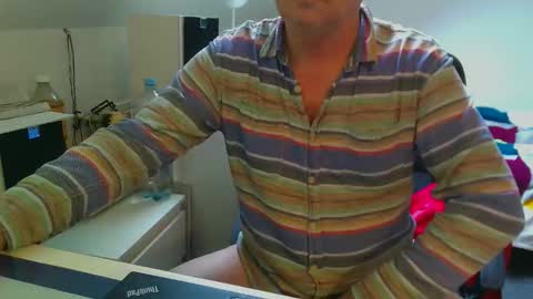  Milymen26  Polish man  master  fereskik straight mature online show from 16, 3, 2026