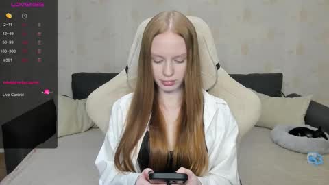 Milena and Jasper online show from 22, 9, 2025