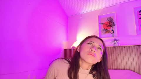 Snapshot of milyrouse___ chatting on 13, 12, 2024 Milly online show from 13, 12, 2024