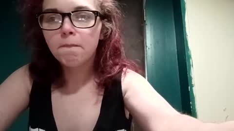 mimi142 online show from 7, 4, 2026