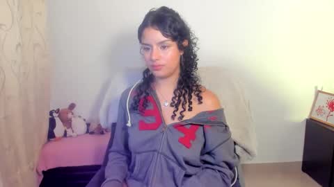 Snapshot of mimi_sa chatting on 10, 5, 2026 Mimii online show from 10, 5, 2026