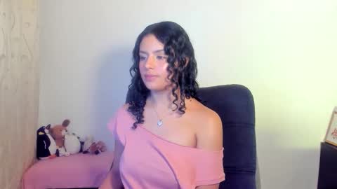 Snapshot of mimi_sa chatting on 11, 5, 2026 Mimii online show from 11, 5, 2026