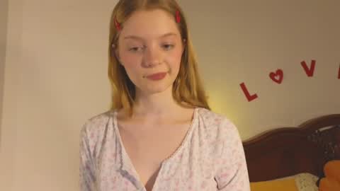 mimichelle online show from 30, 12, 2024