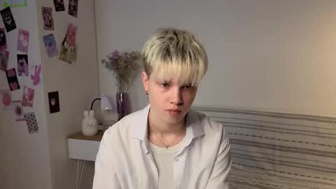 Sonya online show from 19, 10, 2025