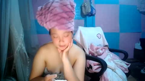 Snapshot of min_baby chatting on 27, 7, 2026 min_baby online show from 27, 7, 2026