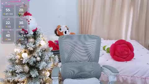 mina_686 online show from 15, 12, 2025