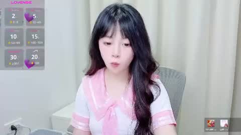 Snapshot of minaaaa69879 chatting on 18, 6, 2026 Na online show from 18, 6, 2026