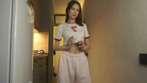 Mira online show from 25, 3, 2026