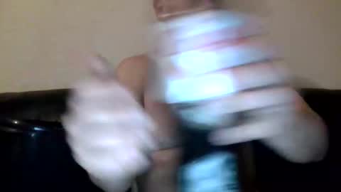 Snapshot of mindil chatting on 2, 4, 2026 mindil online show from 2, 4, 2026