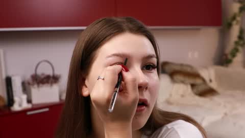 Mindi online show from 3, 10, 2025