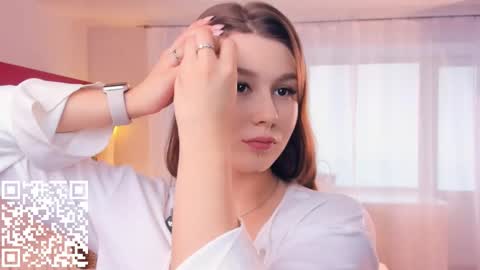 Mindi online show from 29, 10, 2025