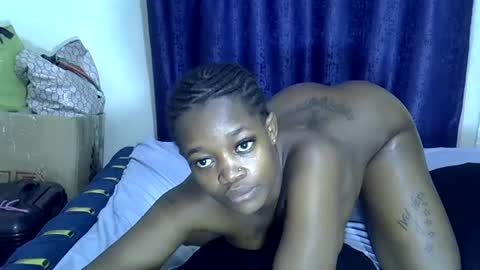 Snapshot of mini_charm chatting on 25, 6, 2026 VERONICA MUTAMBI online show from 25, 6, 2026