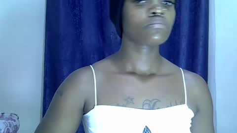Snapshot of mini_charm chatting on 26, 7, 2026 VERONICA MUTAMBI online show from 26, 7, 2026