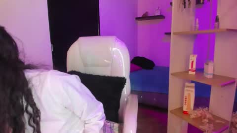 Snapshot of miniadelf chatting on 11, 2, 2026 miniadelf online show from 11, 2, 2026