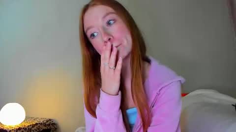 Snapshot of minidiva_ chatting on 21, 6, 2026 Amelia online show from 21, 6, 2026